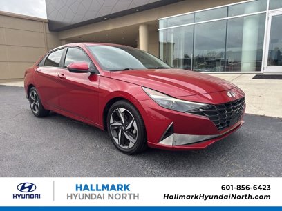 Certified 2022 Hyundai Elantra SEL w/ Convenience + Premium Package