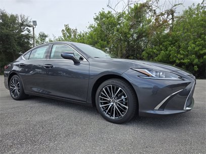 New 2025 Lexus ES 350 w/ Premium Package