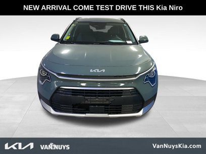 Used 2024 Kia Niro EX