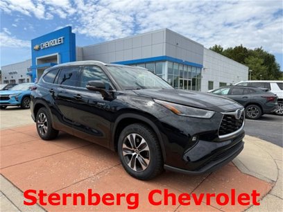 Used 2021 Toyota Highlander XLE