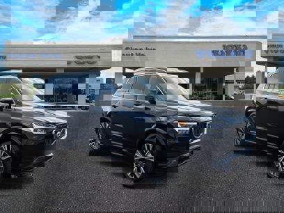 Certified 2021 Volvo XC90 T6 Momentum w/ Climate Package