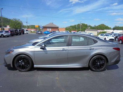 Used 2025 Toyota Camry SE