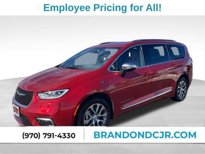 New 2025 Chrysler Pacifica Pinnacle