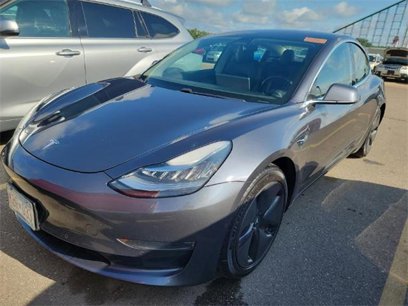 Used 2018 Tesla Model 3 Long Range