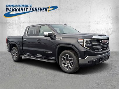 New 2025 GMC Sierra 1500 SLT w/ SLT Premium Plus Package