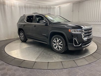 Used 2023 GMC Acadia SLT w/ Preferred Package