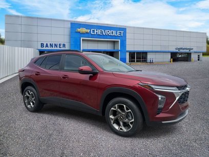 New 2025 Chevrolet Trax LT w/ Driver Confidence Package