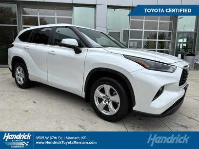 Used 2023 Toyota Highlander LE
