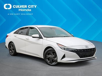 Used 2023 Hyundai Elantra Blue