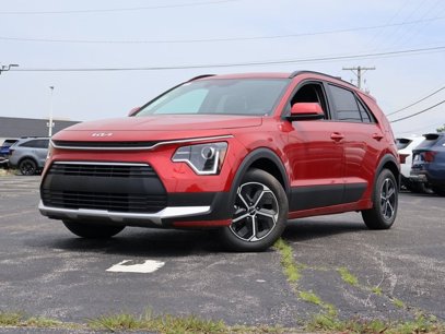 New 2025 Kia Niro LX