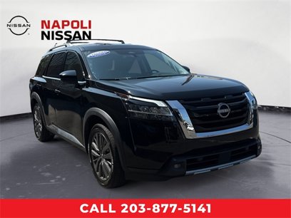 Certified 2022 Nissan Pathfinder SL
