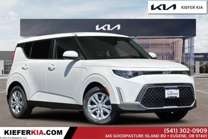 New 2025 Kia Soul LX