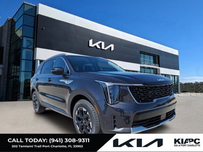 New 2025 Kia Sorento S