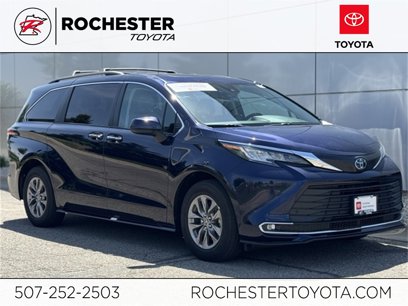 Certified 2022 Toyota Sienna XLE