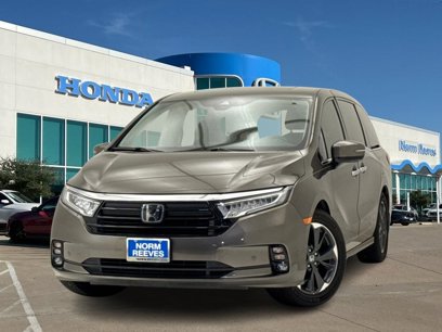 Used 2023 Honda Odyssey Elite
