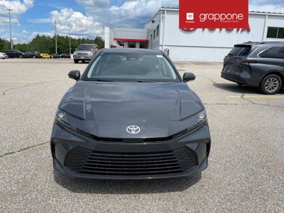 New 2025 Toyota Camry LE