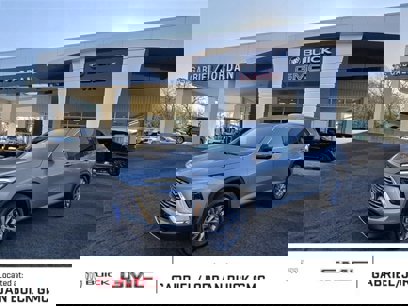 New 2025 Buick Enclave Preferred