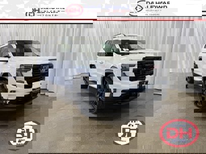 New 2025 GMC Acadia Elevation w/ Elevation Premium Package