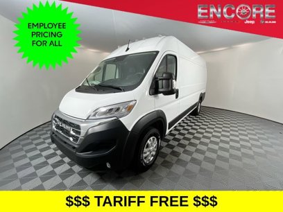 New 2024 RAM ProMaster 3500 w/ Quick Order Package 22G SLT