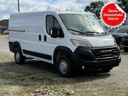 New 2025 RAM ProMaster 1500 w/ Convenience Group