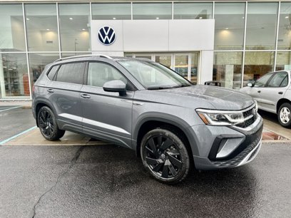 New 2024 Volkswagen Taos SEL