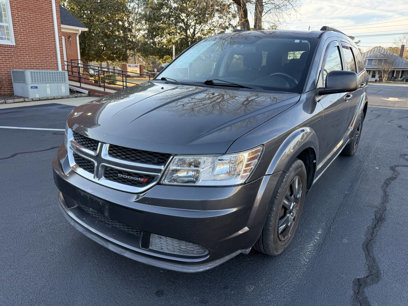 Used 2014 Dodge Journey SE w/ Flexible Seating Group