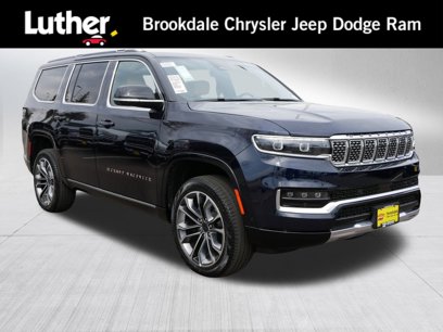 New 2025 Jeep Grand Wagoneer Series III w/ Rear Seat Video Group 1