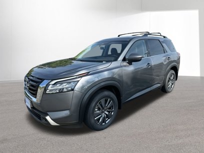 New 2025 Nissan Pathfinder SV