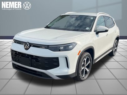 New 2025 Volkswagen Tiguan SE
