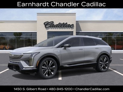 New 2025 Cadillac Optiq Luxury 2