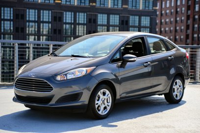 Used 2015 Ford Fiesta SE