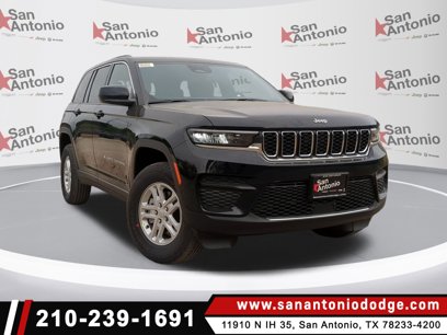 New 2025 Jeep Grand Cherokee Laredo w/ Luxury Tech Group I