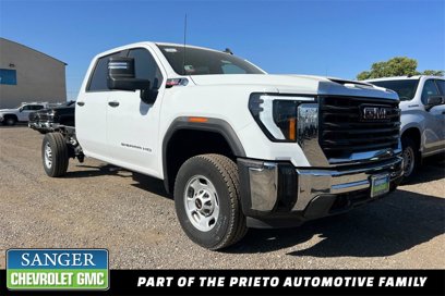 New 2024 GMC Sierra 2500 Pro w/ Convenience Package