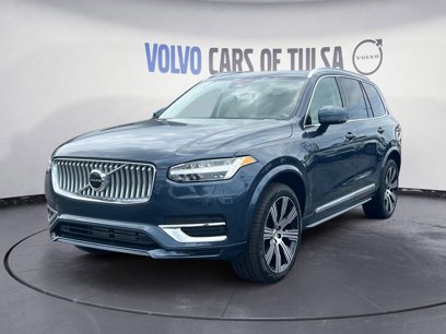 New 2025 Volvo XC90 T8 Core w/ Climate Package