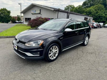 Used 2017 Volkswagen Golf Alltrack S