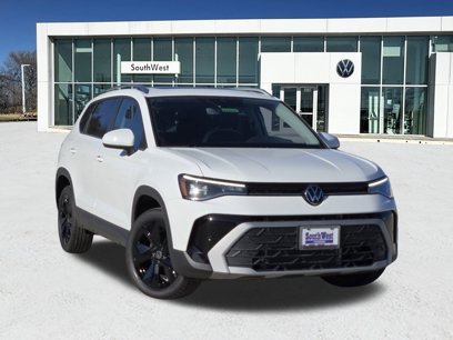 New 2025 Volkswagen Taos SE