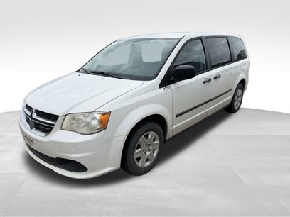 Used 2013 Dodge Grand Caravan American Value Package w/ UConnect Hands-Free Group
