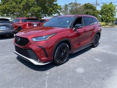 Used 2023 Toyota Highlander XSE