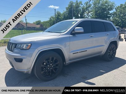 Used 2018 Jeep Grand Cherokee Altitude
