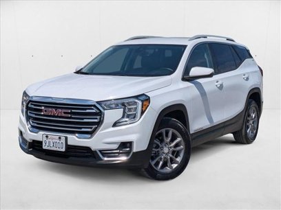 Used 2024 GMC Terrain SLT