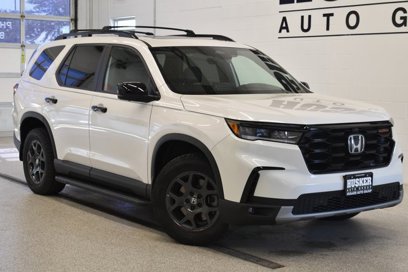 Used 2025 Honda Pilot TrailSport