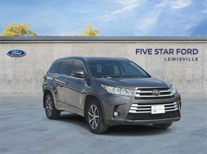 Used 2017 Toyota Highlander XLE