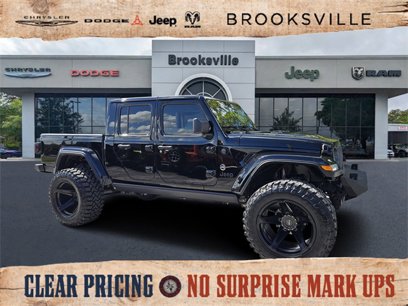 New 2025 Jeep Gladiator Sport w/ Premium Package