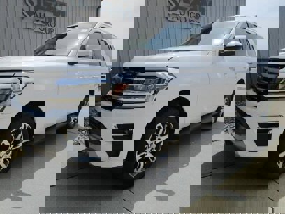 Used 2024 Ford Expedition Limited