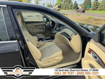 Used 2011 INFINITI M37 x w/ Premium Pkg