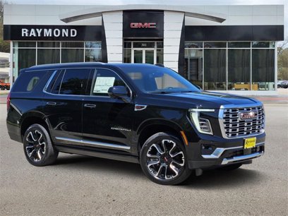 New 2025 GMC Yukon Denali w/ Sun & Power Step Package