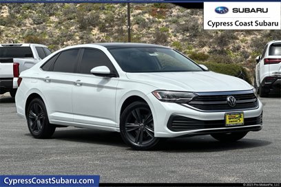 Used 2024 Volkswagen Jetta SE w/ Panoramic Sunroof Package