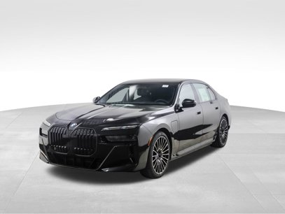 New 2025 BMW 750e xDrive w/ Executive Package