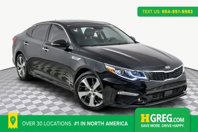 Used 2019 Kia Optima S w/ S Panoramic Sunroof Package