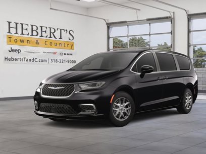 New 2025 Chrysler Pacifica Select